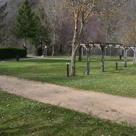 مكان تخييم Chon Du Tarn